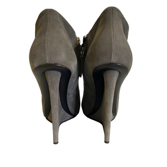 Giuseppe Zanotti Daisy Suede Sculpted Wedge Ankle Booties Made in Italy Gray 38 - Picture 7 of 9